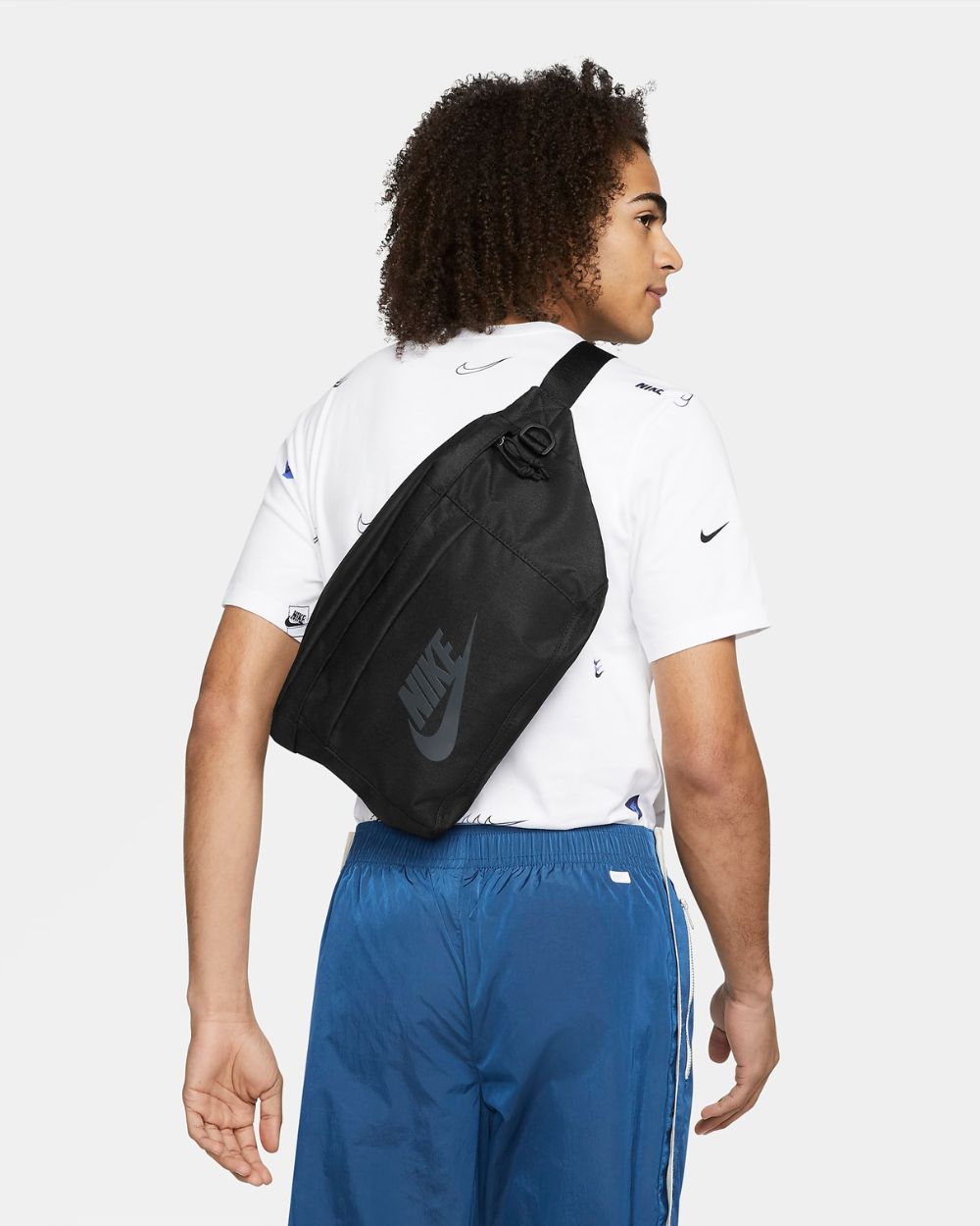 Nike Tech Hip Pack