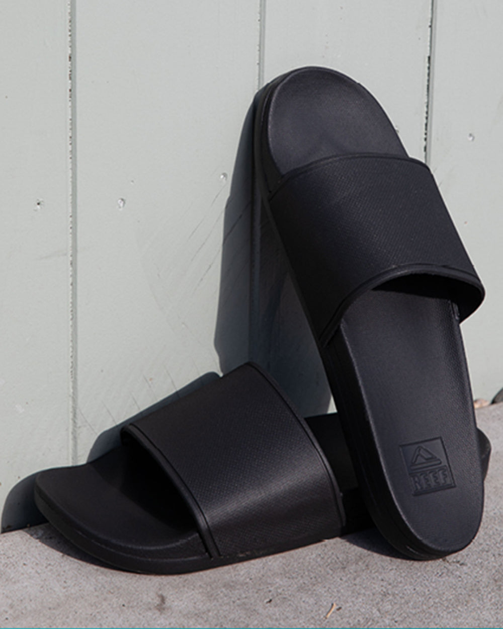 Reef One Slide Flip Flop All Black